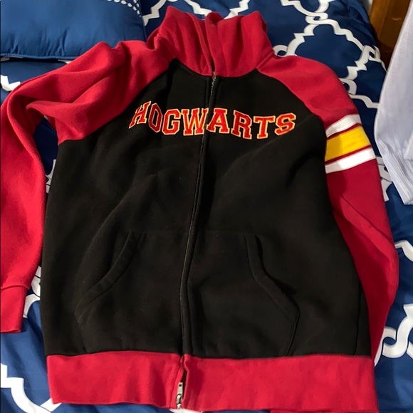 Wizarding World of Harry Potter Zip Up Hoodie! - Picture 2 of 3